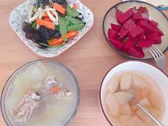 -爱月宝月嫂·育儿嫂(哈尔滨总店)