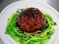 蟹粉狮子头-中心大酒店·本味餐厅