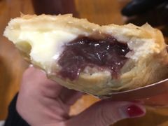 红豆双皮奶派-麦当劳(铜锣湾店)