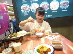 -怪噜范·老贵阳街头名小吃(汇金星力城店)