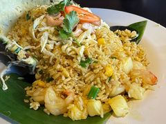 -大头虾越式风味餐厅(光明广场店)