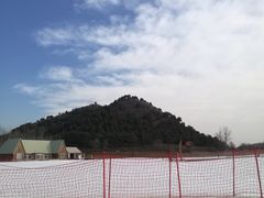 -十三陵雪世界滑雪场