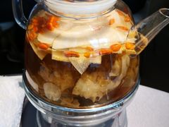 银耳雪梨茶-徐记海鲜(曲江南湖店)