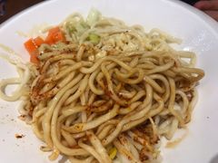 -顺溜·手工刀削面·黑金店(铜锣湾店)
