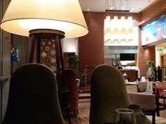 -香格里拉鱼跃地中海西餐厅·牛排披萨