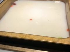 -尚尚仙·酸汤猪手·猪肚鸡火锅(华联万柳购物中心店)