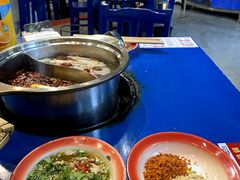 -马路边边麻辣烫联盟路店