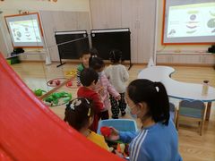 -红黄蓝成长中心(公益西桥校区)