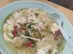 -酸小七(国华广场店)