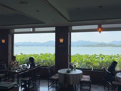 -湖畔居茶楼(湖滨店)