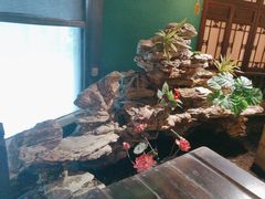 -佬麻雀·新湘菜(珠海金发购物中心店)