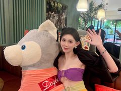 -TrueLove @ Neverland (Husky Cafe)