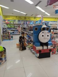 -孩子王童乐园(成都吾悦广场店)