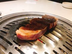 满心尝五花肉-本家韩国烤肉(青岛万象城店)