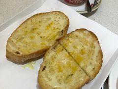 -潮庭港式茶餐厅·熊仔奶茶(同济广场店)