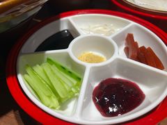 -青年公社烤鸭(宝杨宝龙广场店)