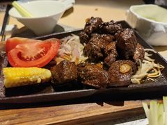铁锄牛排-穹六人间 people 6(岳阳路店)