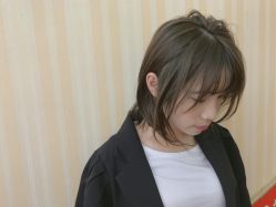 -诗悦发型SALON·圣罗兰店