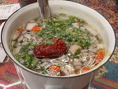 -乡村馕坑肉·烧烤·新疆菜·本地人更爱吃(阿勒泰首店)