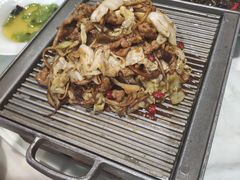 茶树菇炒牛肉-北京老铺烤鸭(老城根店)