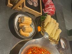 -湊湊火锅·茶憩(杭州湖滨银泰in77店)