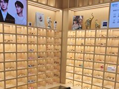-一代眼镜(浦东大拇指广场店)