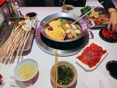 -钢管厂五区小郡肝串串香(奥克斯广场锦城万达店)