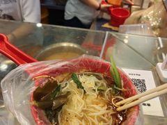 -中东大市场美食城