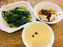 -韩包子(建设路店)