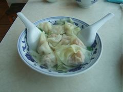 wKgBsU_4HSyQz_pRAAXpBTHq1CI29.groupinfo.w600-新丰小吃(中山中路分店)