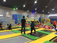 -Bounce Factory反弹工厂蹦床公园(群力店)