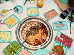 -季季红火锅(柳州城中万达二店)