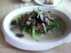 -湘湾土菜馆(陈村店)