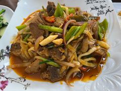 爆炒羊羔肉-清真·伊清阁餐厅