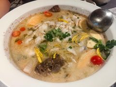 -花溪雨·森林餐厅(石基店)