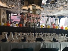 -马克西姆俄罗斯餐厅(通亚街店)