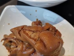 卤猪蹄-聚园面庄(新光天地店)