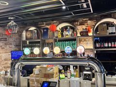 -麦凯伦烧烤·精酿超级工厂店(金桥总店)