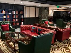 -上海锦江汤臣洲际大酒店柒酒廊