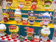 -泡泡玛特POPMART(上海环球港店)