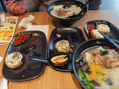 -小杨生煎(金山百联购物中心3楼店)
