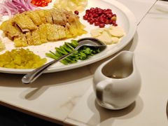 -云庭汇·粤菜海鲜(东盟盛天地店)