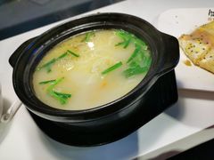 -在蒙自过桥米线