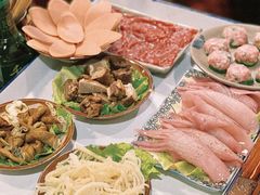 -周幺妹重庆老火锅(银泰城总店)