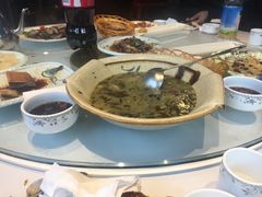 -阿洪锅贴王(小吃城店)