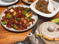 -滇香肴·云南菜蒸汽石锅鱼(云南北路店)