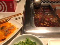 -海底捞火锅鲜切牛肉主题店(长寿路店)