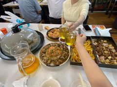 -老东镇啤酒屋海鲜加工·蒸汽海鲜·海鲜烧烤(台东店)