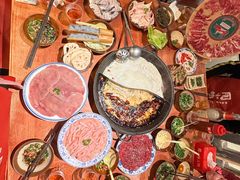 -周小明火锅(黑金冠社区店)