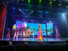 -金东尼人妖秀